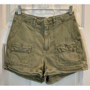American Eagle Women's 90s boyfriend shorts Size 6 Olive Green